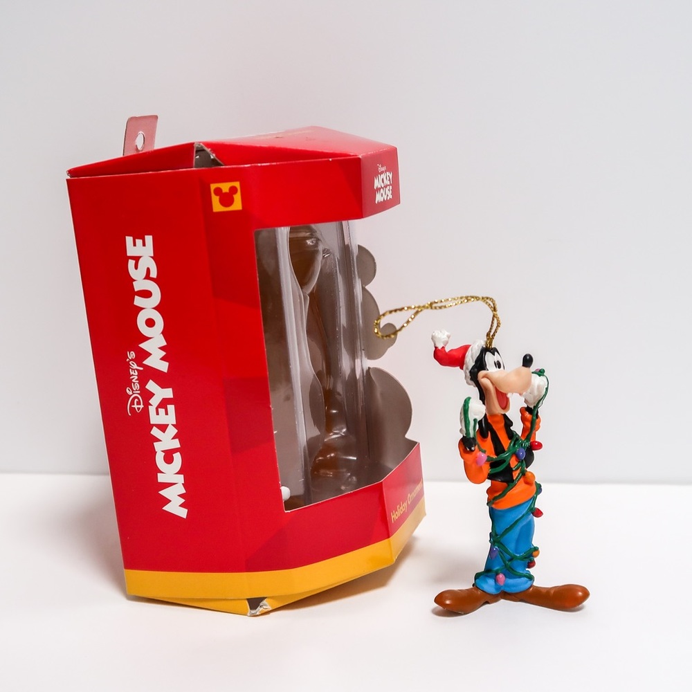 Vintage Disney Goofy Christmas Ornament NIB